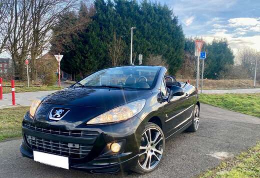 Peugeot 207cc Cabrio *Black & White* Edition superbe  ...