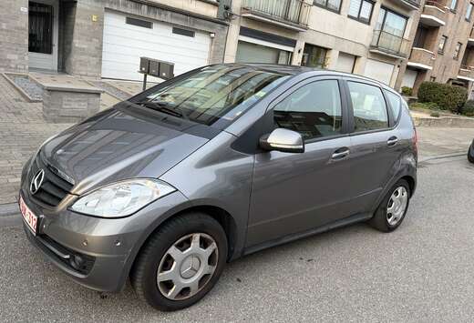 Mercedes-Benz Elegance