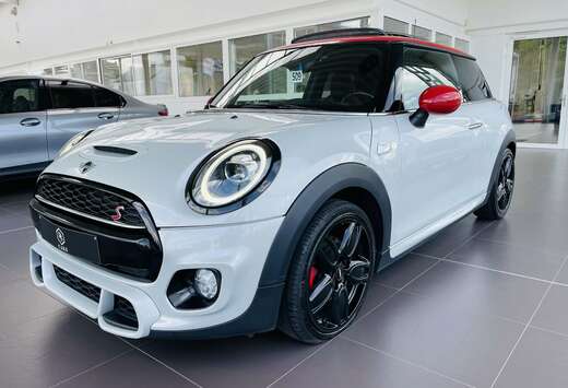 MINI 2.0iA *** GARANTIE + PACK JCW + TOIT PANO + LED  ...