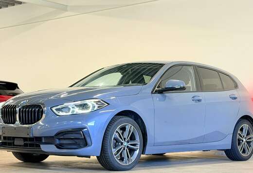 BMW 118iA Sport Line NaviPlus Led AmbiLight