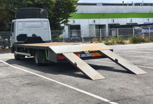 7490kg full entretenu en très bon état