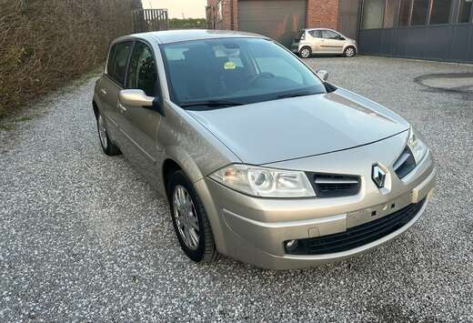 Renault Megane 2.0i 16v/ GARANTIE 12MOIS/ CARPASS/ CT