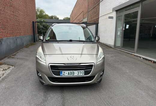 Peugeot 5008 1.6 BlueHDi Style