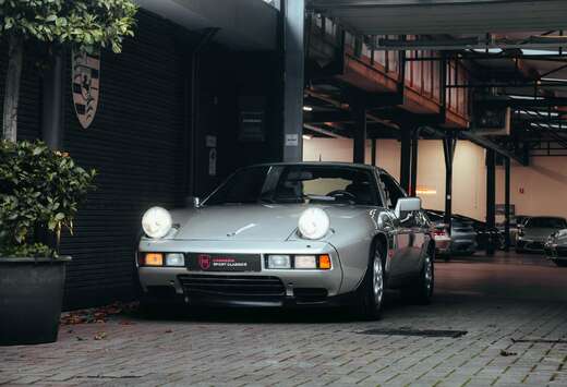 Porsche 928 S - manual gearbox