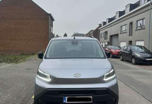 Toyota Verso SWB 1.5 D-4D Family