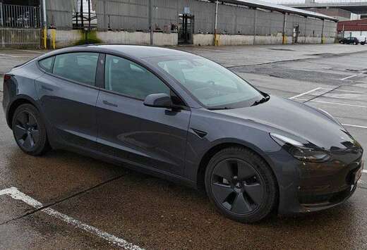 Tesla Model 3 Long Range Dual Motor All-Wheel Drive