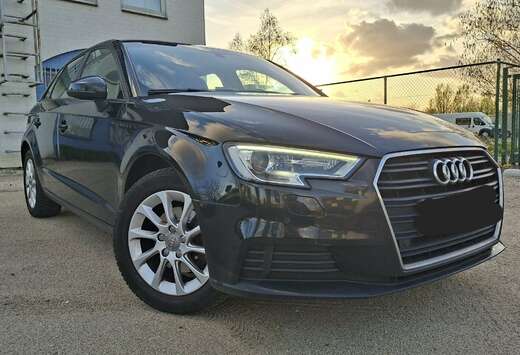 Audi Sportback 1.0 TFSI Design S tronic