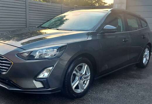 Ford Focus Clipper 1.5  moteur cassé 6000+tva=7260tv ...