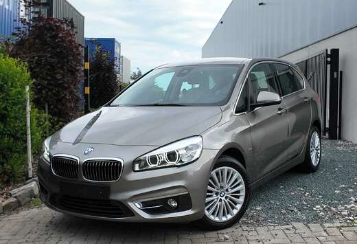BMW Active Tourer 218i LUXURY Cuir/Navi/Led/PDC 1main