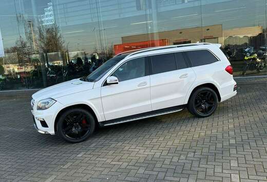 Mercedes-Benz GL 350 BlueTEC 4Matic 7G-TRONIC