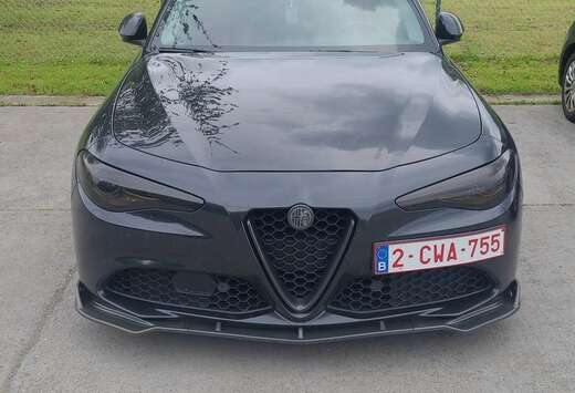 Alfa Romeo 2.2 JTDm Super