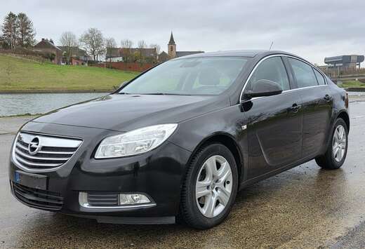 Opel Insignia 2.0 CDTi Edition DPF