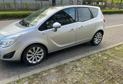 Opel Meriva 1.7cdti *PANORAMA* GPS JAL Eco 110ch