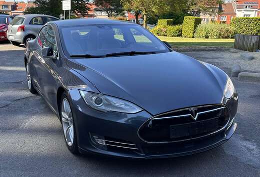 Tesla MODEL S 70 kWh Dual Motor