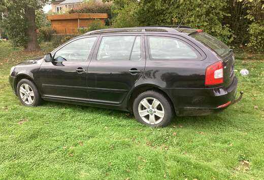 Skoda 1.6 CR TDi Elegance DPF 109gr