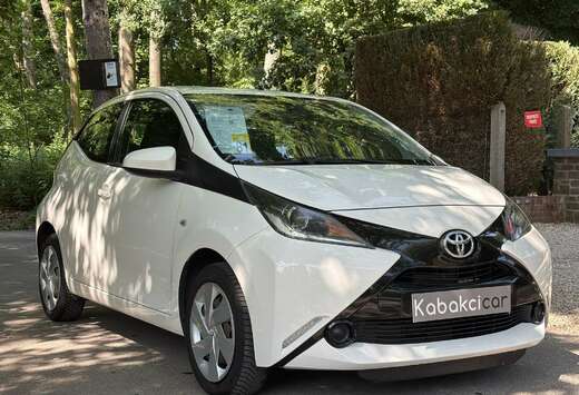 Toyota 1.0i VVT-i /CAMERA RECUL/A.C AUTO/TEL/REG.VIT/ ...