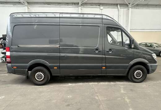 Mercedes-Benz 313 2.1 CDI A3H2