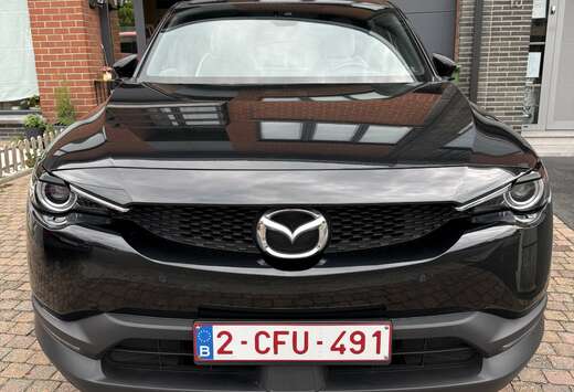 Mazda 35.5 kWh e-SKYACTIV Skydrive