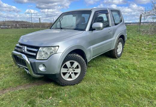 Mitsubishi 3.2 Turbo DI-D 16v GLS Exe
