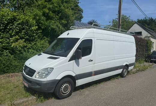 Mercedes-Benz 313 2.1 CDI A4H2