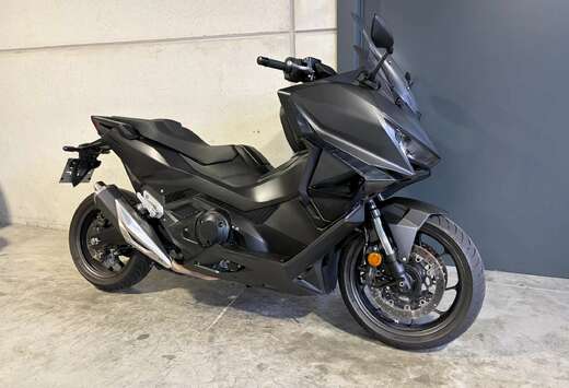 Honda nieuwste model met cruise controle en elektroni ...