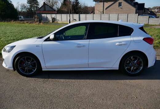 Ford Focus 1.5 EcoBoost ST-Line Business