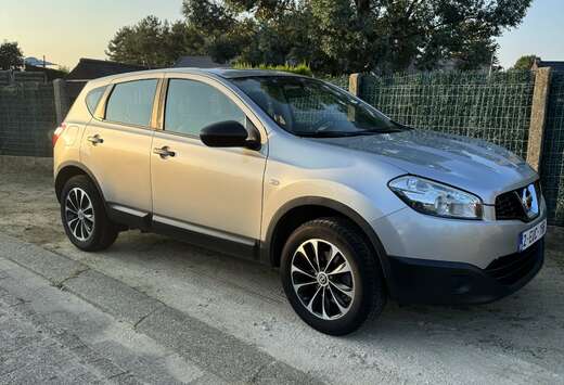 Nissan 1.6i 2WD Urban Edition+18\'\' ISS