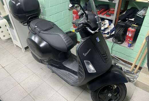 Vespa GTS Super 300 Note