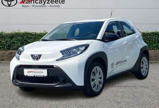 Toyota play+comfortpack+cam+applecarp