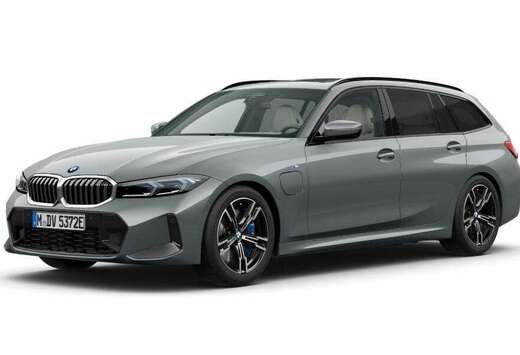 BMW e facelift2 Msport Trekhaak HK 360 HUD Panodak