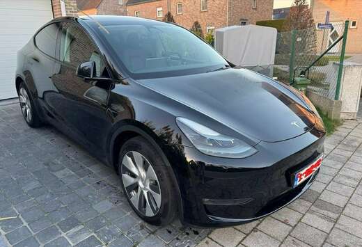 Tesla Model Y AWD long range