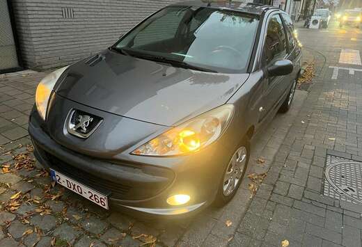 Peugeot 206+ 75