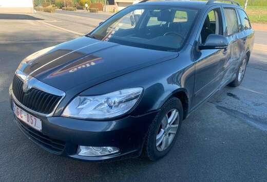 Skoda Octavia SW 1.6 CR TDi Ambiente DPF