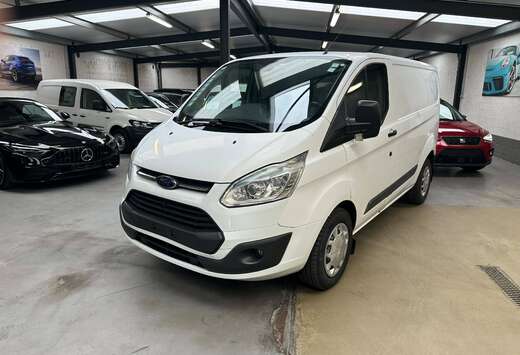 Ford 2.2 TDCi L1H1 Limited Multi-use