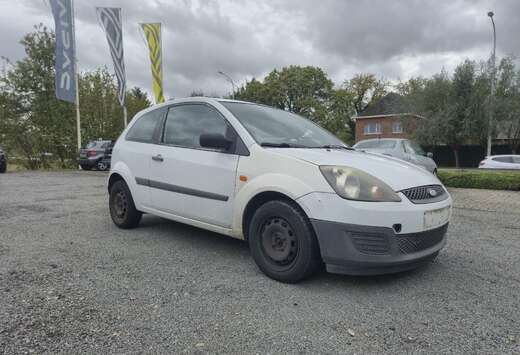 Ford Fiesta 1.4 Turbo TDCi Ambiente