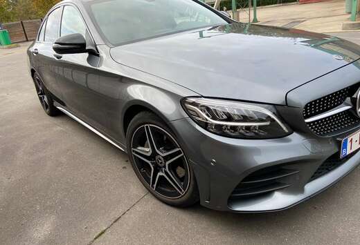 Mercedes-Benz C 180 9G-TRONIC AMG Line