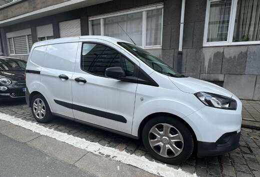 Ford 1.0 EcoBoost Ambiente (EU6.2)