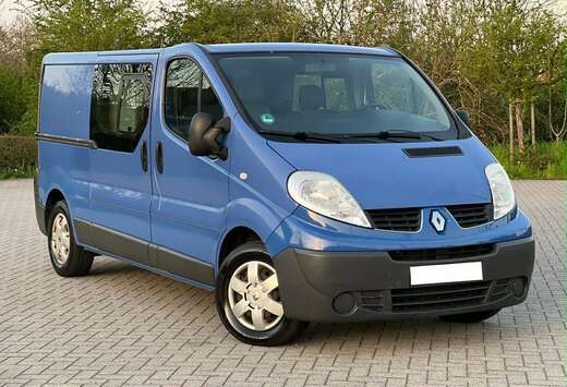 Renault 2.5DCi Long Châssis Double Cabine 6Places