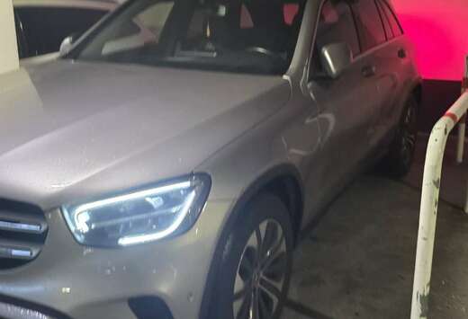 Mercedes-Benz d Business Solution (EU6AP)