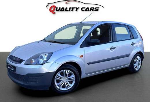Ford Fiesta 1.3i | 63.000 KM | Navi | CarPlay | Garan ...