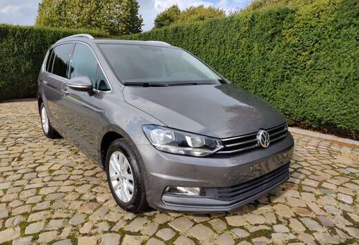 Volkswagen Touran 1.4 TSI DSG Highline