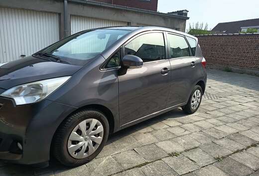Toyota Verso S 1.33 VVT-i Skyview * climatisation +GP ...