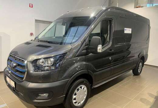 Ford 183 PK L3 Full electric: Camera, cruise control,