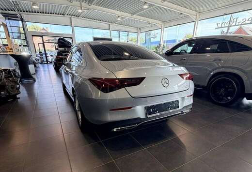 Mercedes-Benz CLA 180 Luxury Line