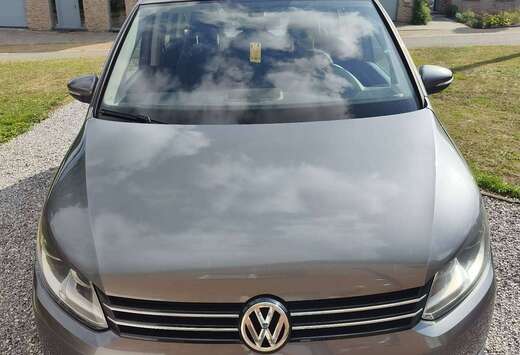 Volkswagen Touran 1.6 CR TDi Highline