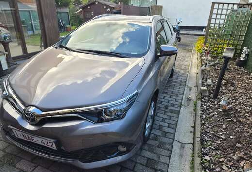 Toyota Auris SW 1.2 Turbo Comfort