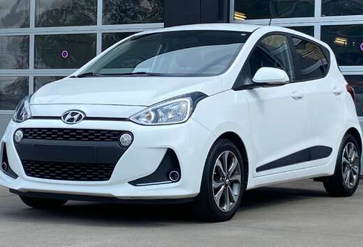 Hyundai i10 1.2i Sky