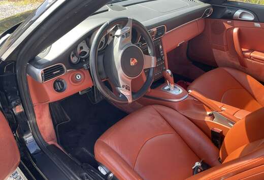 Porsche 911 Carrera 4S 3.8i PDK