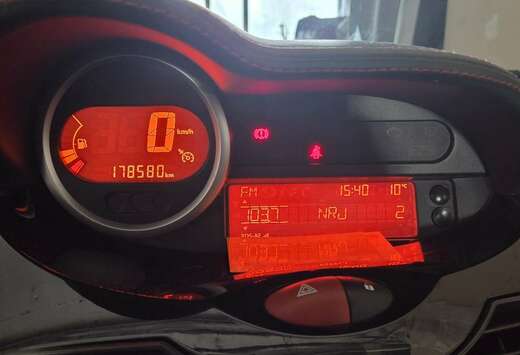 Renault 1.2i LEv Authentique