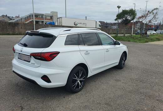 MG MG5 61 kWh Luxury Long Range TVA deduct.